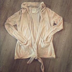 Billabong cardigan, tan with pockets!